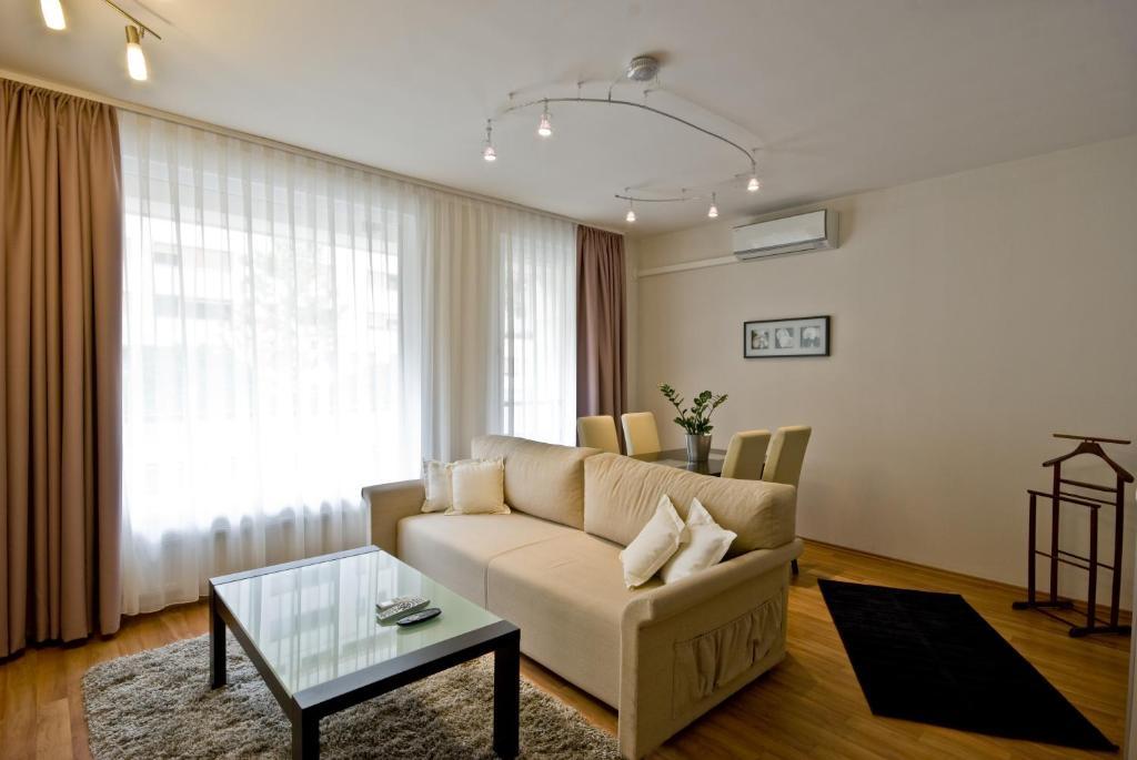 Corvin Lux Aparthotel Budapest Room photo