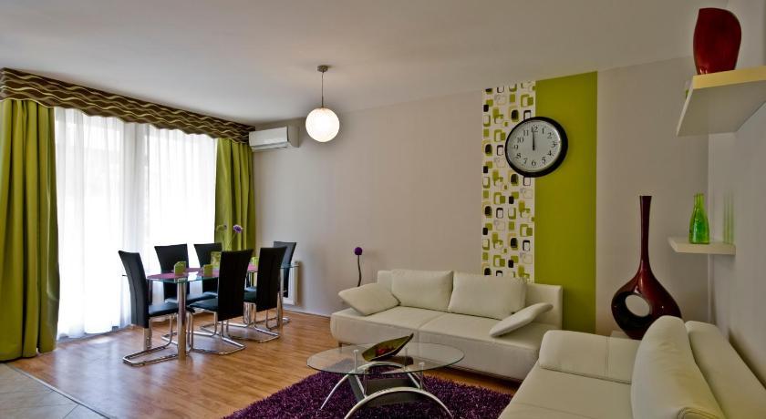 Corvin Lux Aparthotel Budapest Exterior photo